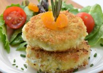 Apricot, Rosemary Goat Cheese Cakes